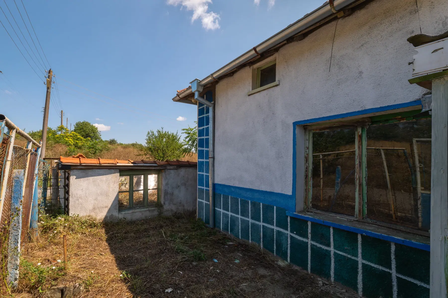 Huis op 2.040 m2 grond in Razdel - Bulgarije