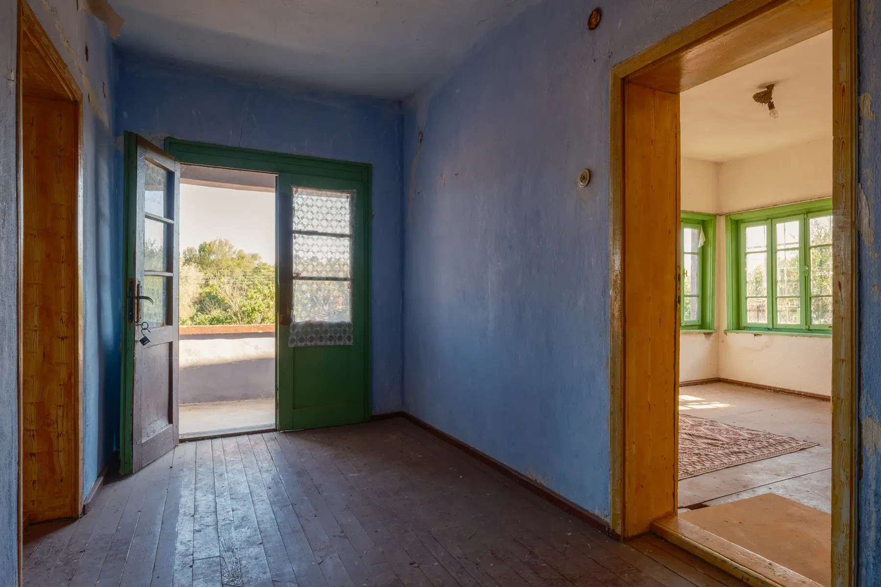 Twéé-onder-één-kap woning, bijgebouwen & 746 m2 grond in Studena Haskovo - Bulgarije