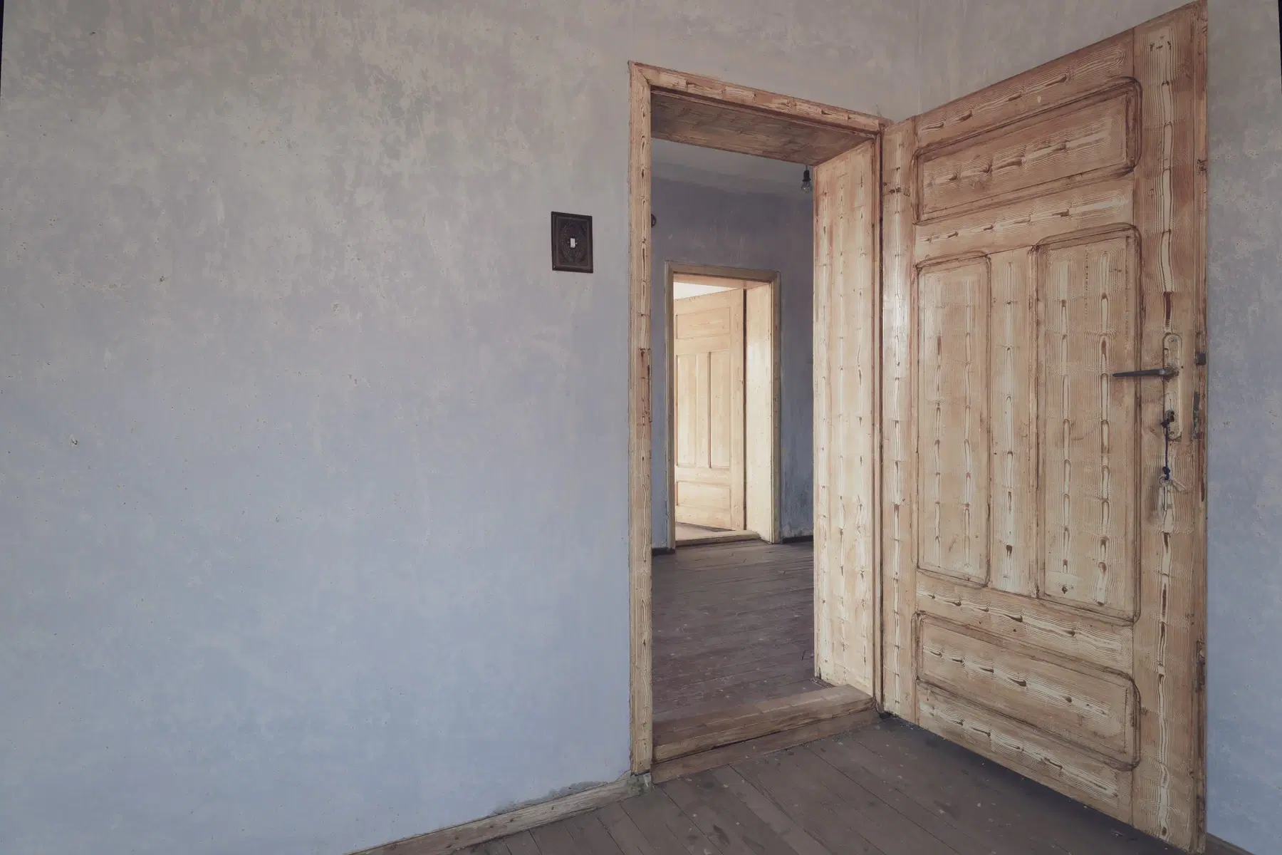 Twéé-onder-één-kap woning, bijgebouwen & 746 m2 grond in Studena Haskovo - Bulgarije