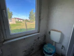 Beleggingsobject 4 woningen op 2.407 m² perceel - Utzedel OT Teusin - Duitsland