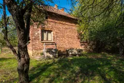 1.000 m² grond + stenen en bakstenen huis - Kireevo - Bulgarije