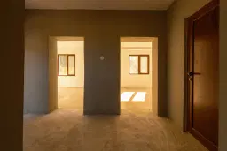 Gerenoveerd huis + 1.749 m² grond in Galovo - Bulgarije