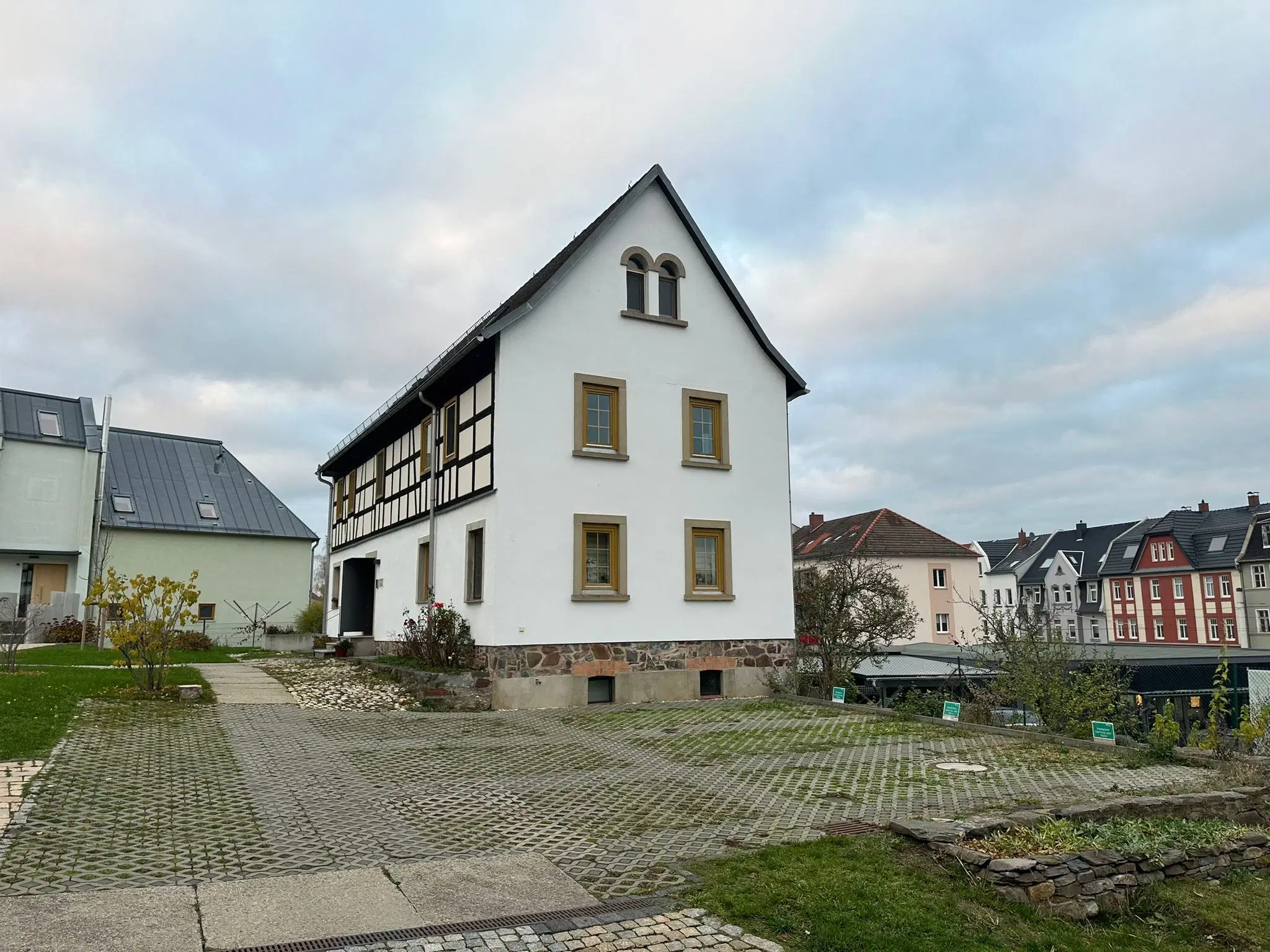 Belgeggingsobject 7 appartementen in Gera, Thüringen - Duitsland