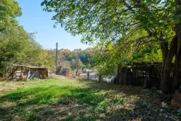 1.835 m² grond met huis en bijgebouw - Izvor Mahala - Bulgarije