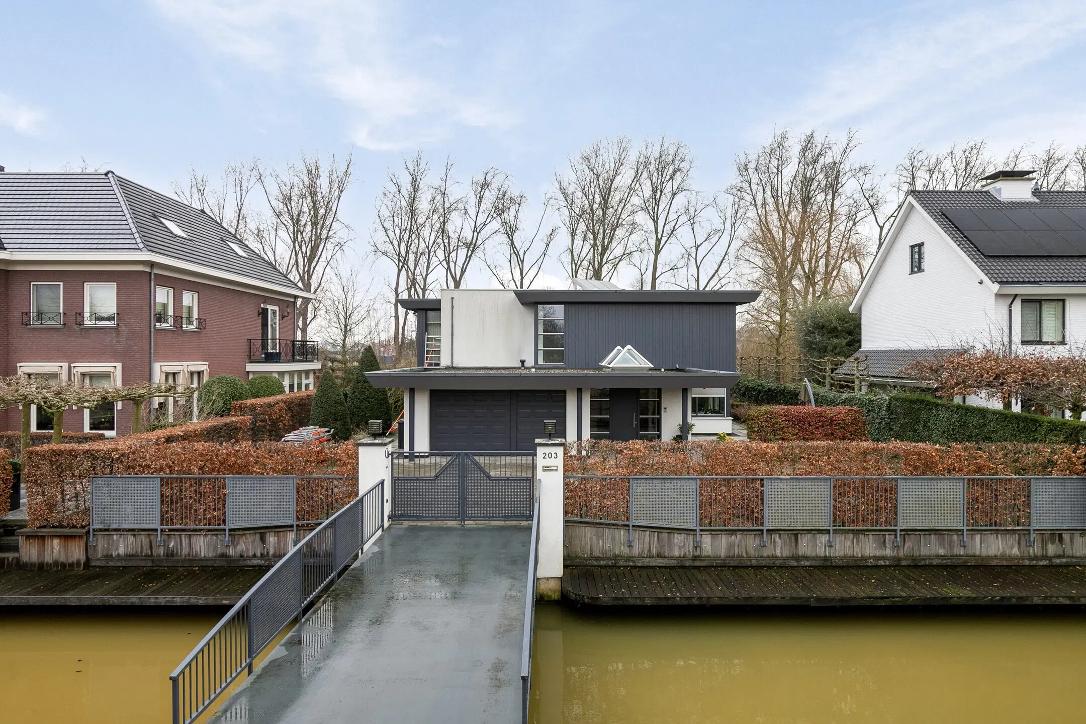 Rotterdam, Lamsrustlaan 203