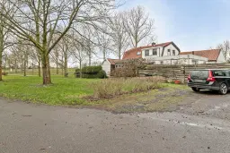 Spaarndam, Zijkanaal C-weg 8 a