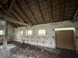 Voormalig DB-station met B&B-potentie en bedrijfsruimte van ca. 680 m² op 1,2 ha perceel in Grambow - Duitsland