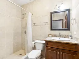 Apartment (G-17/A-24) gelegen in Tower Building van Rainbow Beach Club te Cupecoy (Sint Maarten)