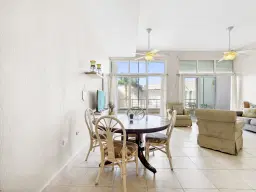 Apartment (G-17/A-24) gelegen in Tower Building van Rainbow Beach Club te Cupecoy (Sint Maarten)