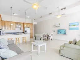 Apartment (G-17/A-24) gelegen in Tower Building van Rainbow Beach Club te Cupecoy (Sint Maarten)