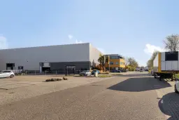 Alphen aan den Rijn, Distributieweg 33-35