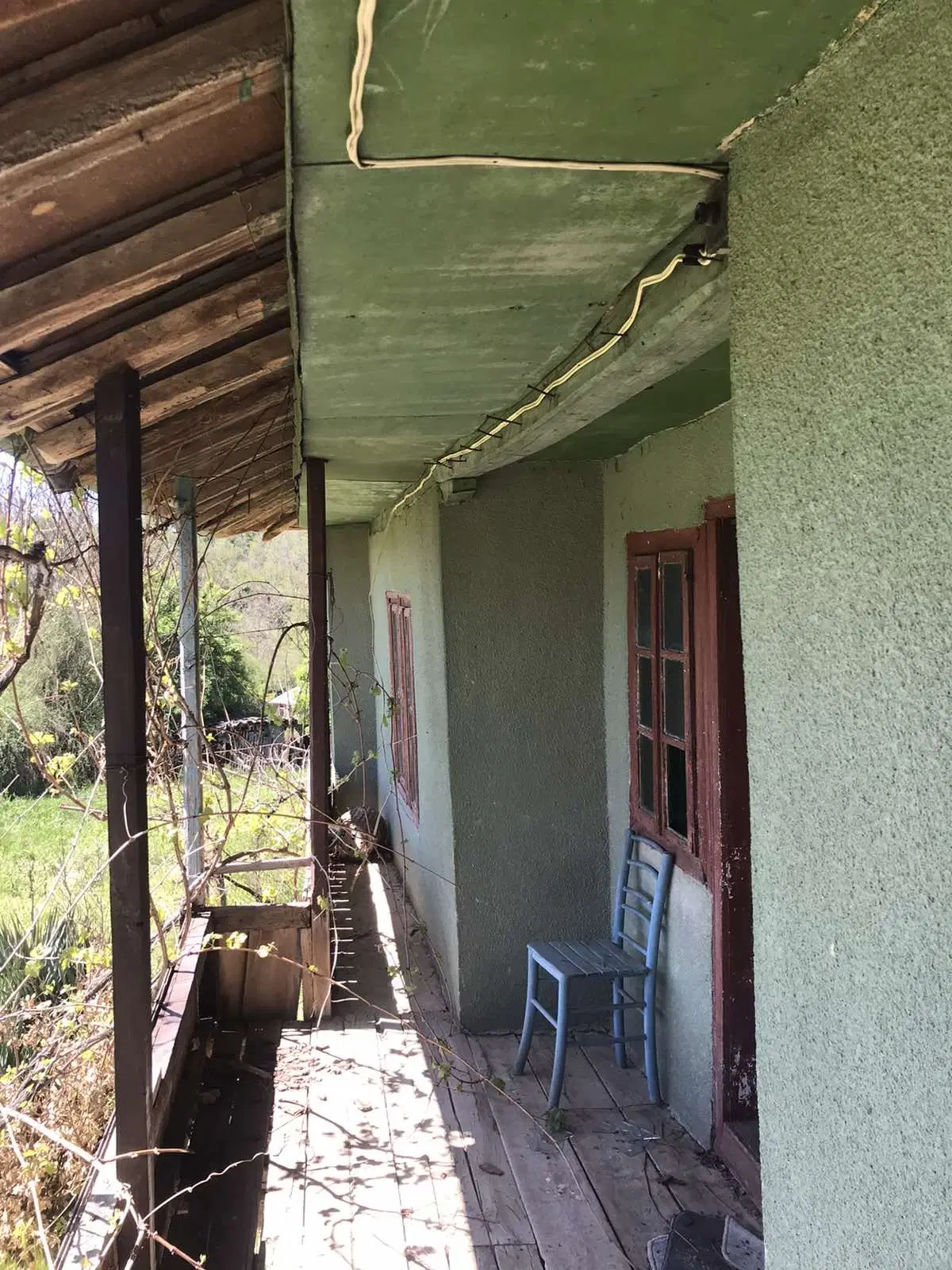 Authentiek 100 jaar oud landelijk huis + 1.006 m² grond in Glavan, Silistra - Bulgarije