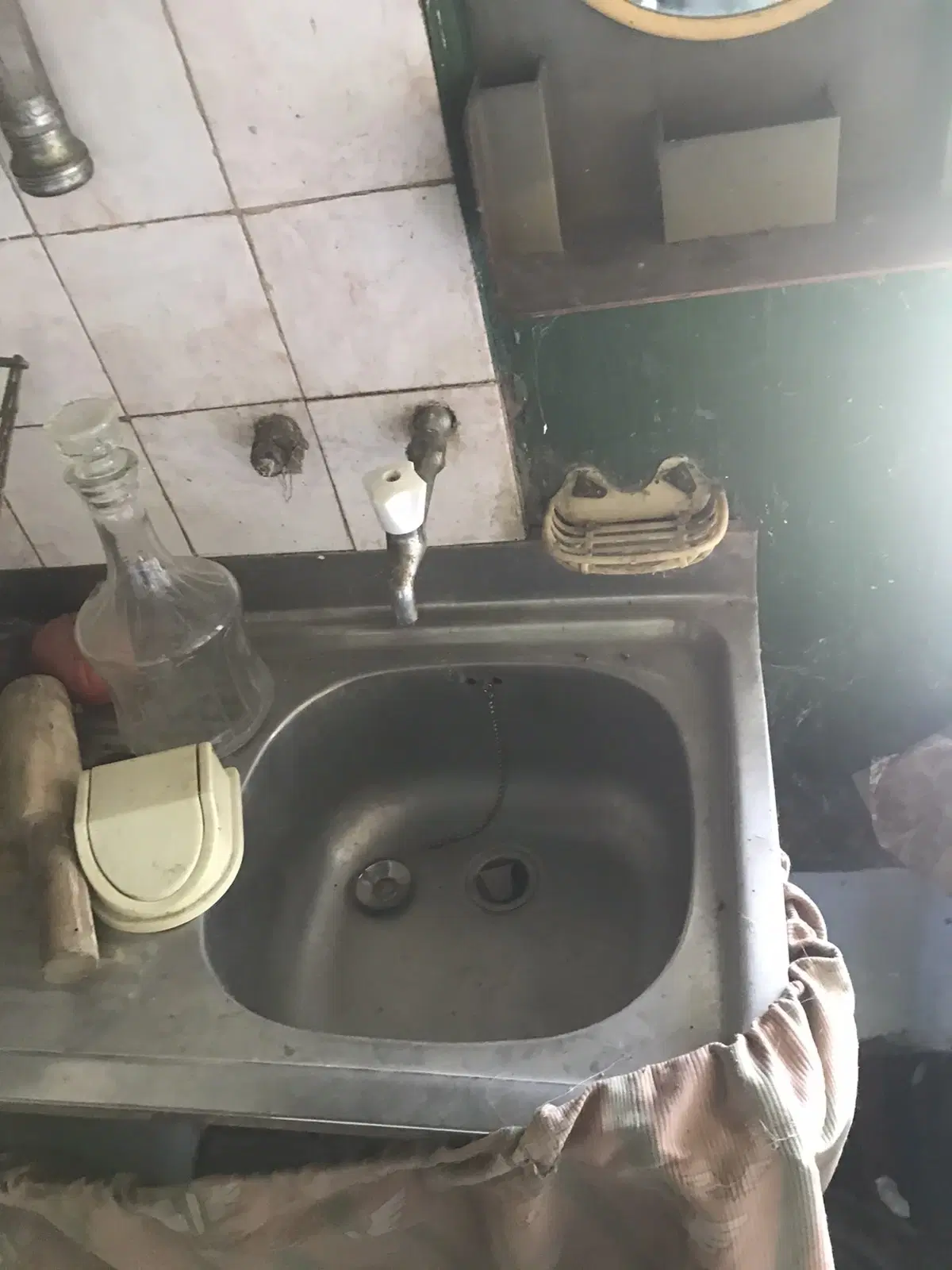 Authentiek 100 jaar oud landelijk huis + 1.006 m² grond in Glavan, Silistra - Bulgarije