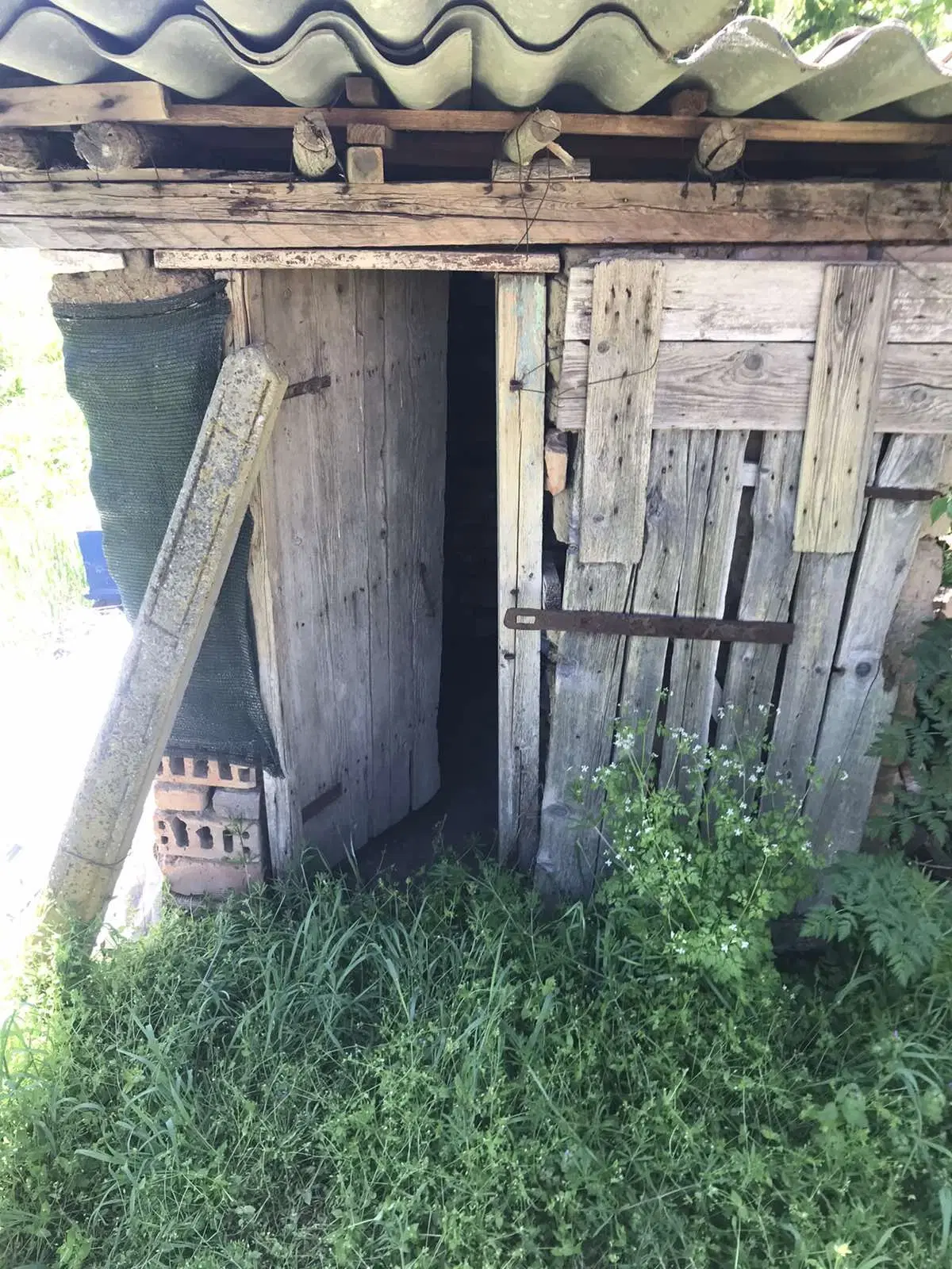 Authentiek 100 jaar oud landelijk huis + 1.006 m² grond in Glavan, Silistra - Bulgarije