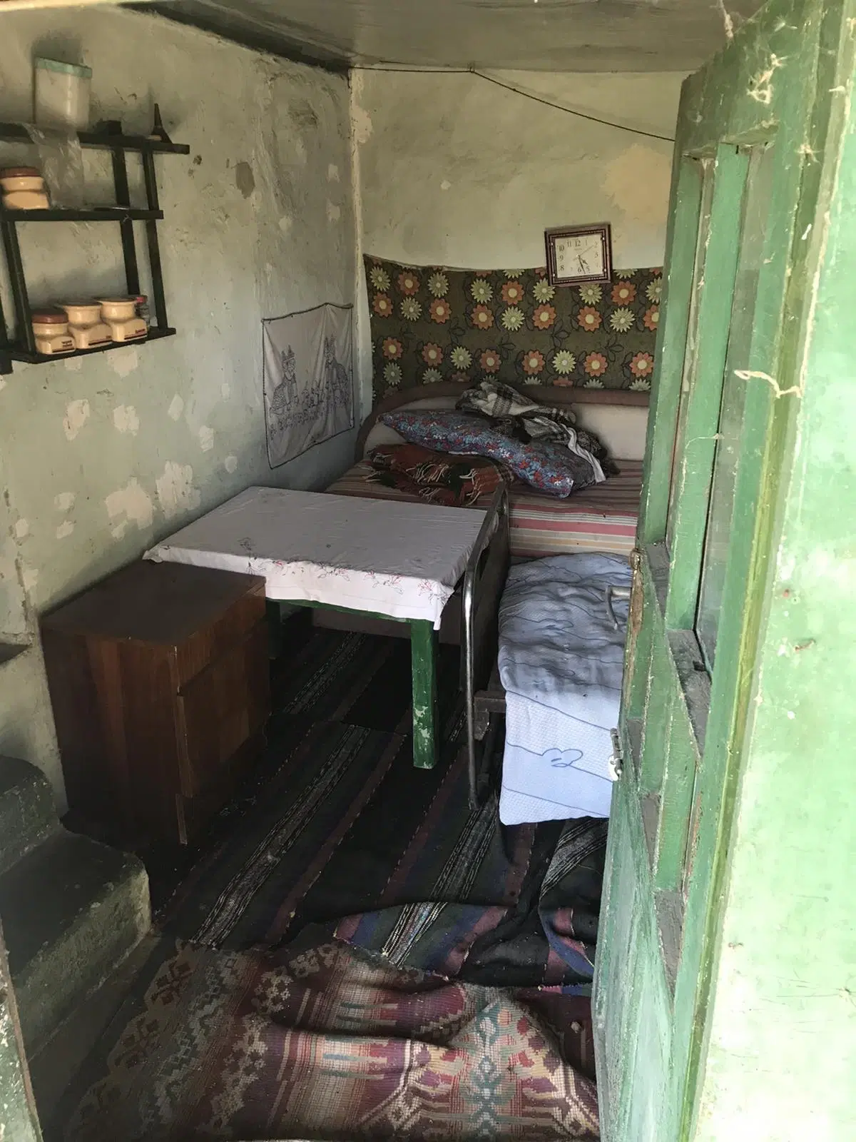 Authentiek 100 jaar oud landelijk huis + 1.006 m² grond in Glavan, Silistra - Bulgarije