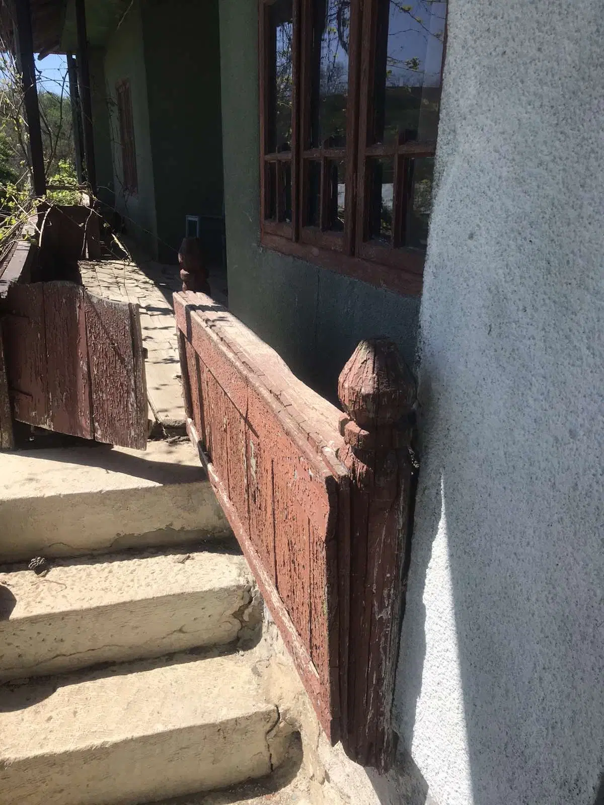 Authentiek 100 jaar oud landelijk huis + 1.006 m² grond in Glavan, Silistra - Bulgarije