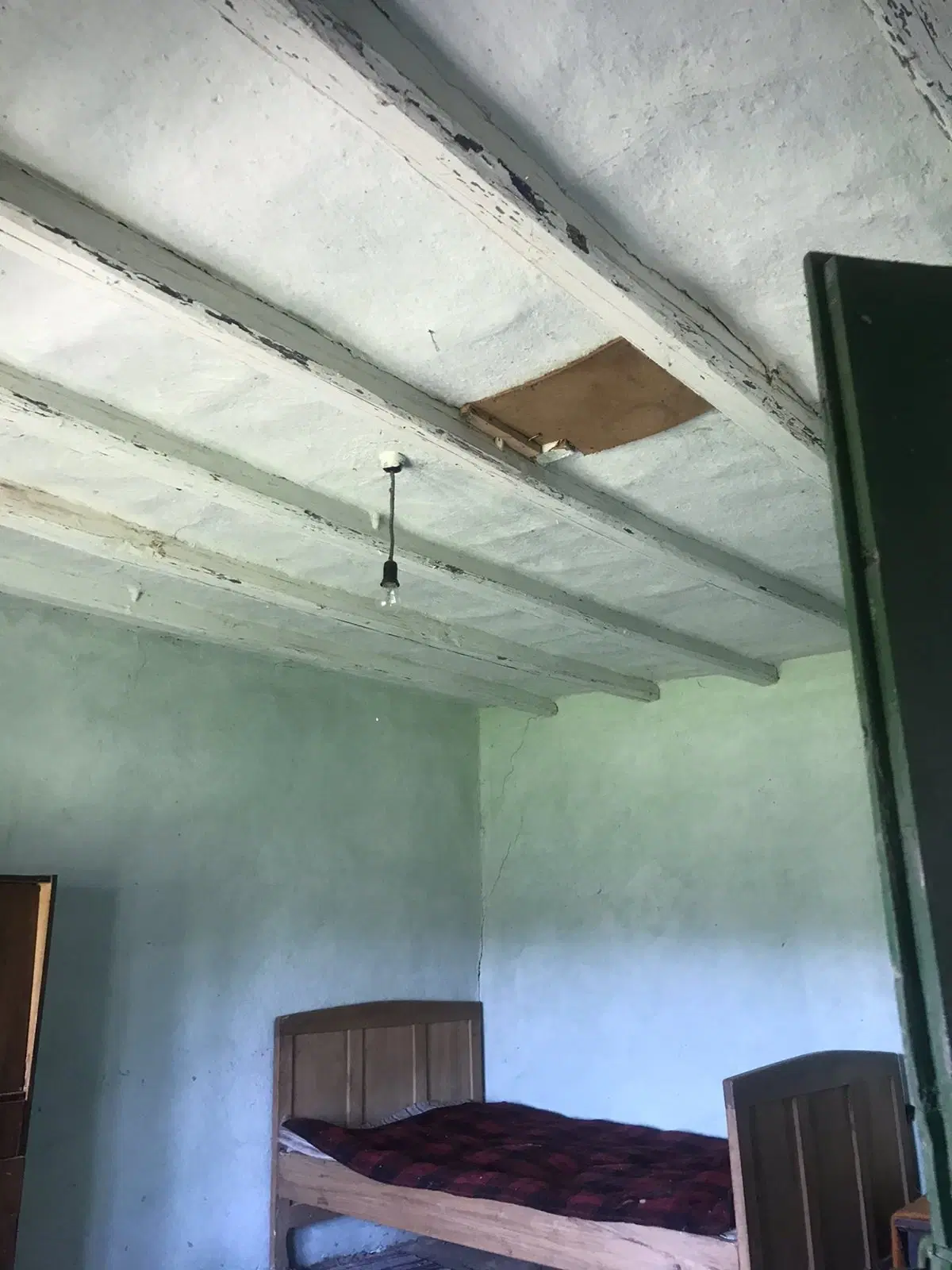 Authentiek 100 jaar oud landelijk huis + 1.006 m² grond in Glavan, Silistra - Bulgarije