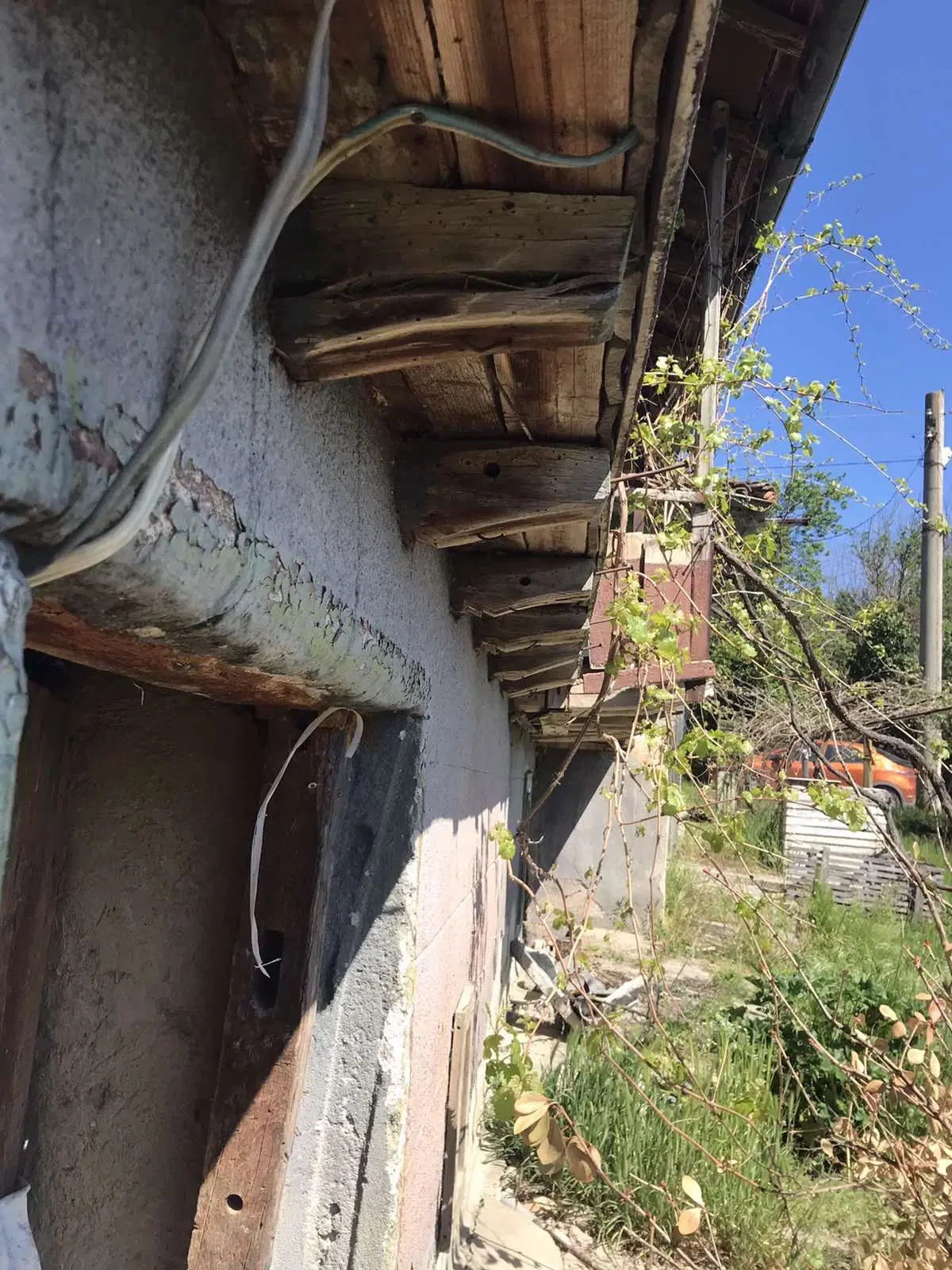 Authentiek 100 jaar oud landelijk huis + 1.006 m² grond in Glavan, Silistra - Bulgarije