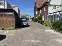 Bergen op Zoom, Parallelweg 68c en 68d