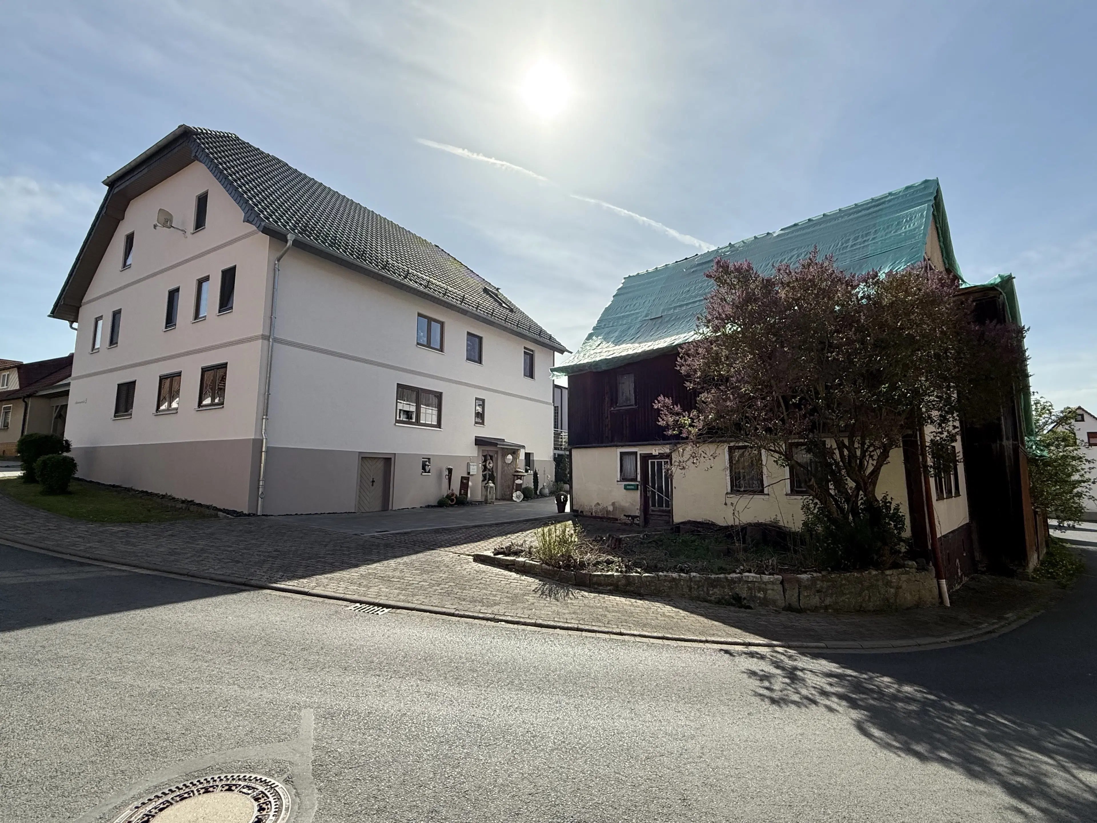 Vrijstaande woning + garage in Mittelsdorf, Hessen - Duitsland