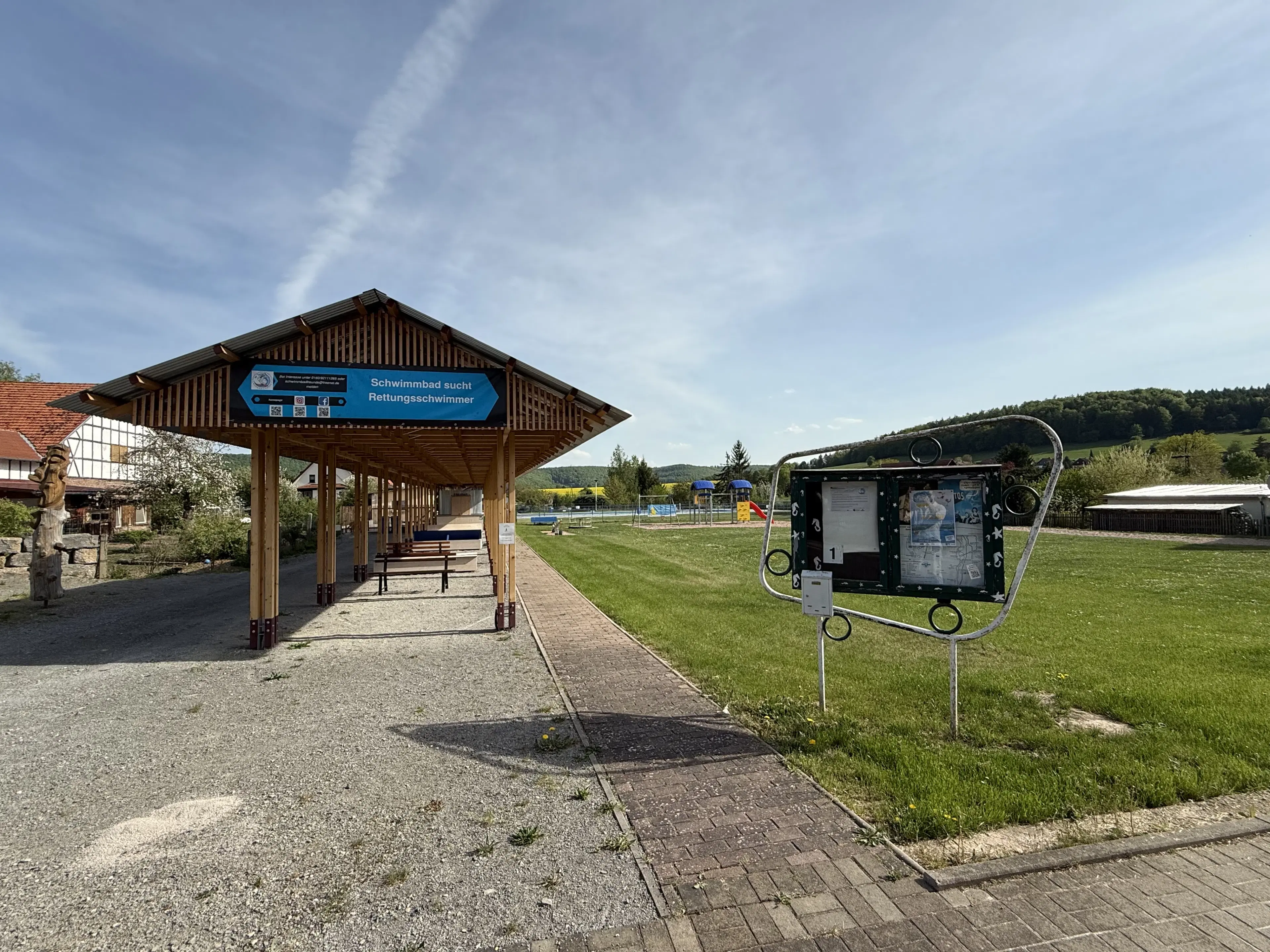 Vrijstaande woning + garage in Mittelsdorf, Hessen - Duitsland