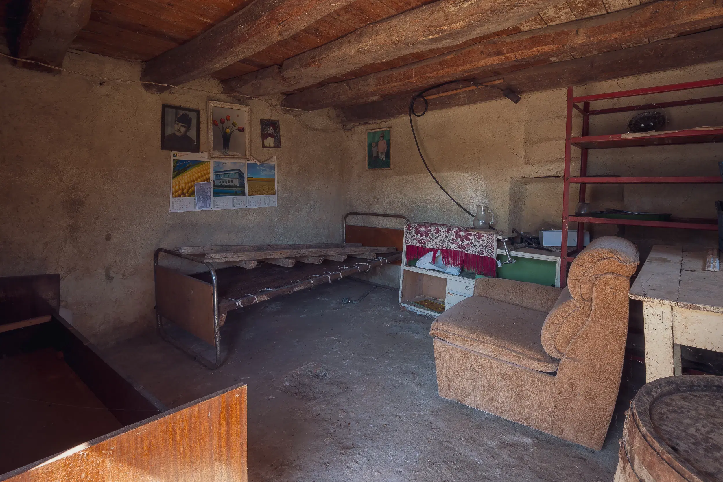 Grote 2-laagse woning, bijgebouwen + 1.110 m² grond in Polkovnik Dyakovo - Bulgarije