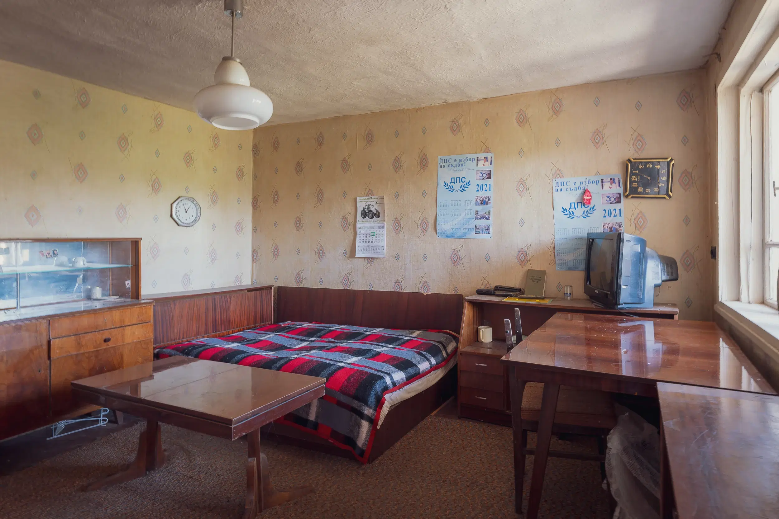 Grote 2-laagse woning, bijgebouwen + 1.110 m² grond in Polkovnik Dyakovo - Bulgarije