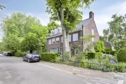 Leidschendam, Park Leeuwenberghlaan 15