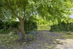 Groningen, Middelberterweg 2, 2a tot en met 2d