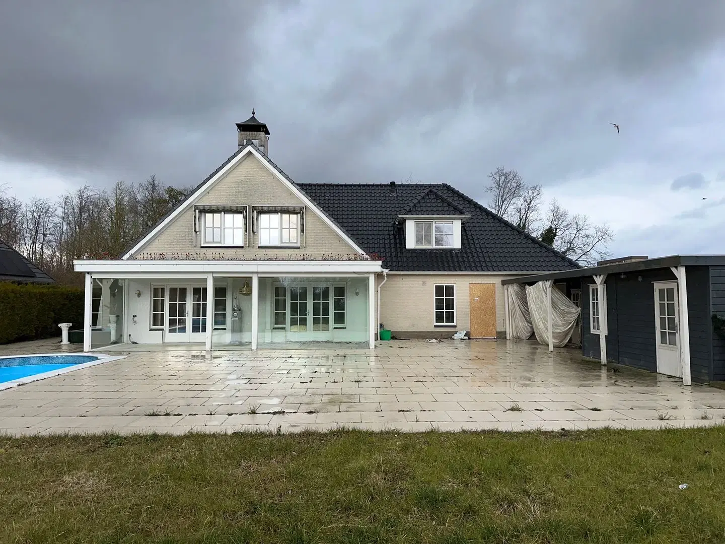 Almere, Vergulde Draakstraat 5