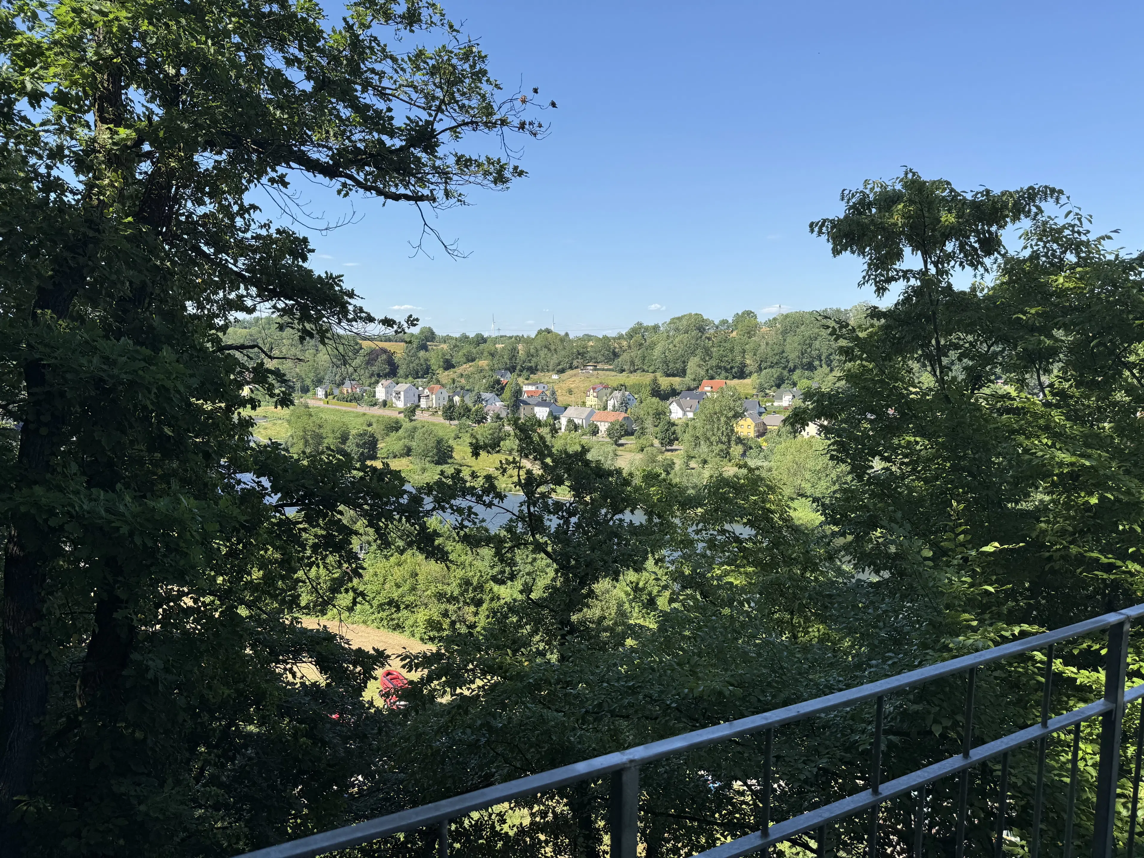 Bijzonder perceel 2.020 m², nabij rivier de Freiberger Mulde - Leisnig - Duitsland
