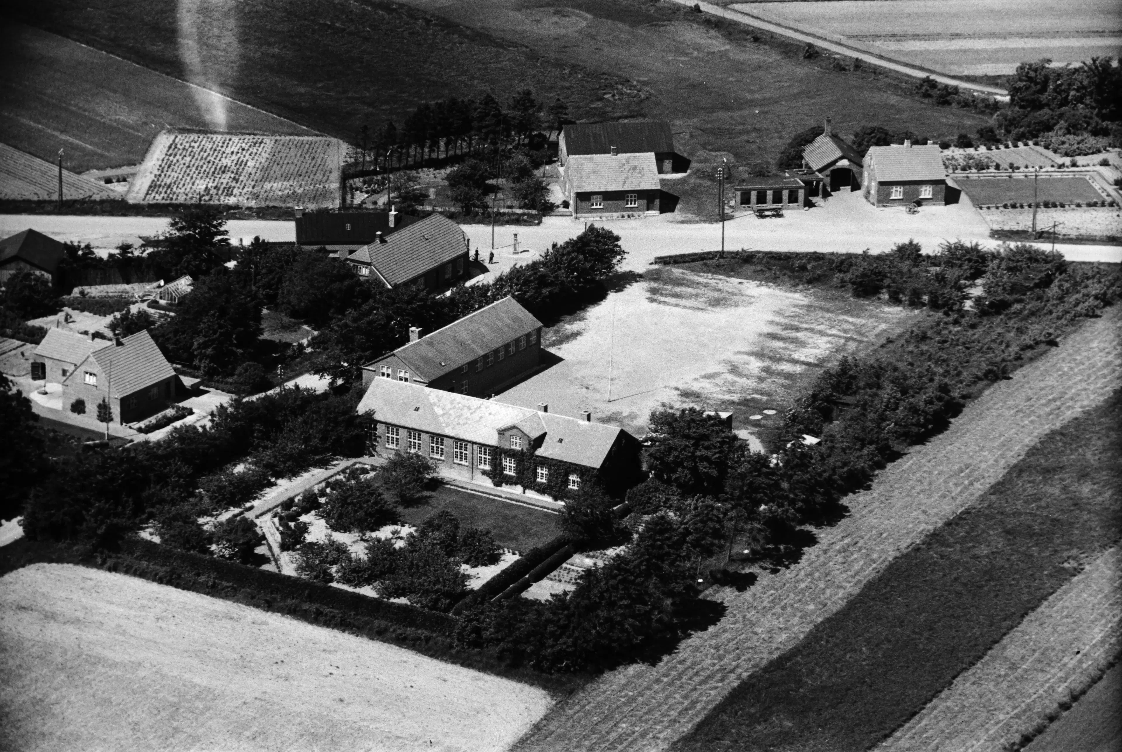 Voormalige school met ontwikkelingspotentie in Ølgod - Denemarken
