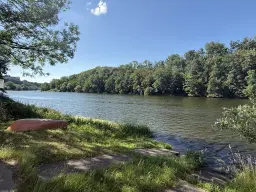 Bijzonder perceel 2.090 m² nabij rivier de Freibergr Mulde - Leisnig - Duitsland