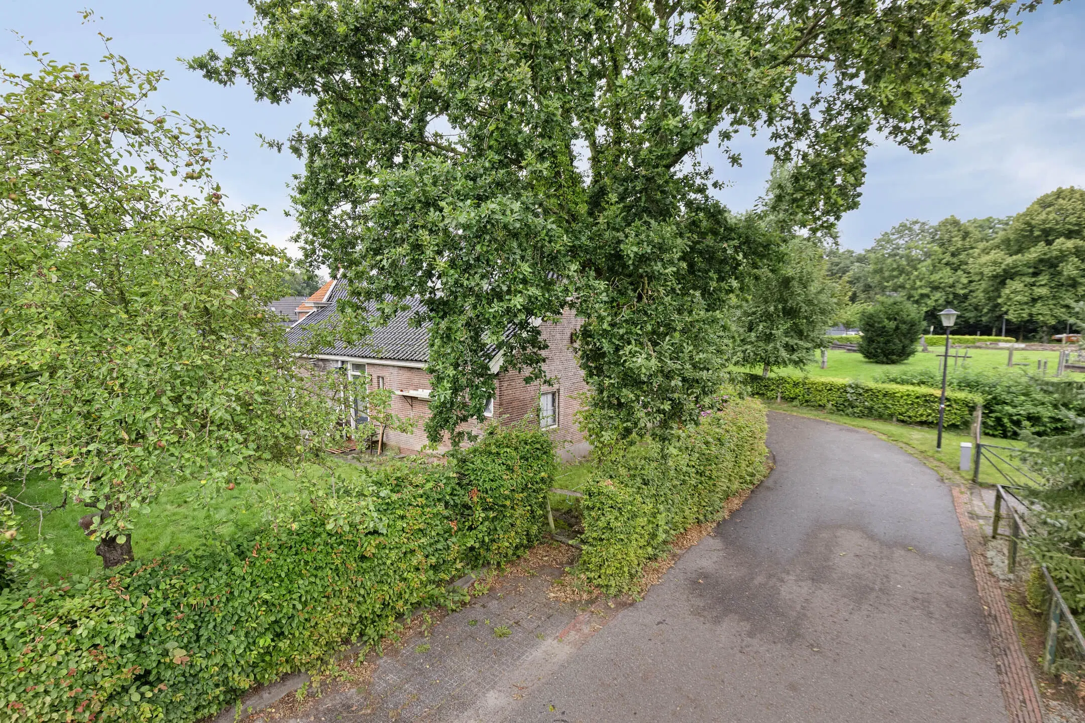 Garsthuizen, Weverijweg 4