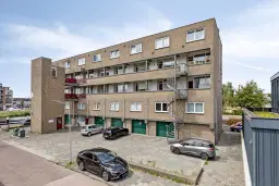Halfweg, Beatrixstraat 32