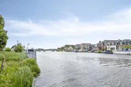 Halfweg, Beatrixstraat 32