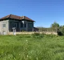 Twee verdiepingen woning met 690 m² grond en bijgebouwen in Dolna Lipnitsa, Veliko Tarnovo - Bulgarije