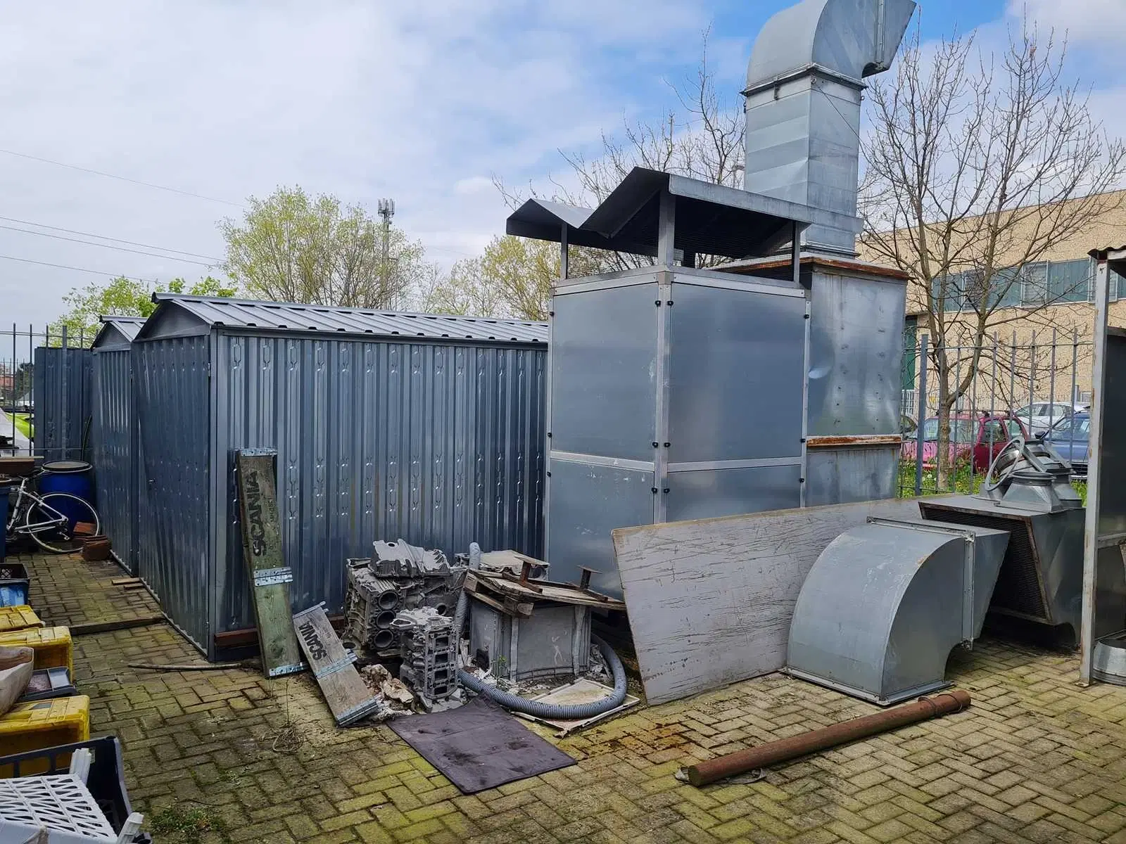 Onroerend goed en roerende zaken - Gerechtelijke liquidatie 339/2024 iov Rechtbank van Turijn