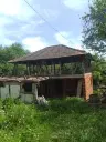 Lion's huis, bijgebouw en 1.050 m² grond in Rakovitsa, Vidin - Bulgarije