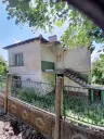 Lion's huis, bijgebouw en 1.050 m² grond in Rakovitsa, Vidin - Bulgarije