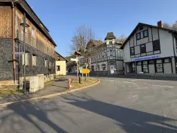 Vrijstaand gebouw in het heuvelachtige Schleusegrund - Duitsland