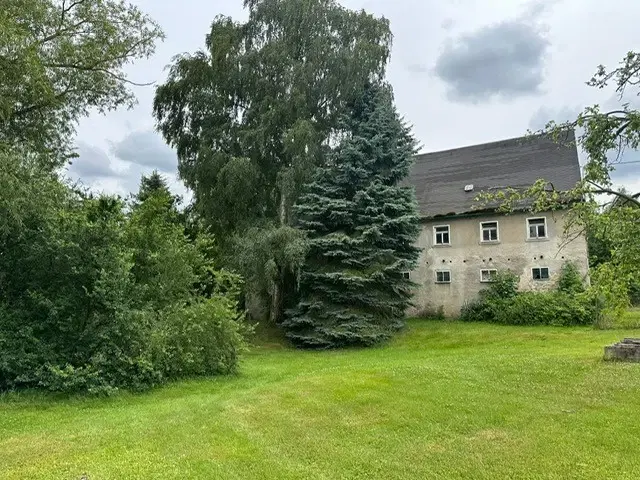 Woonboerderij op ca. 2.814 m² in Wernsdorf - Duitsland