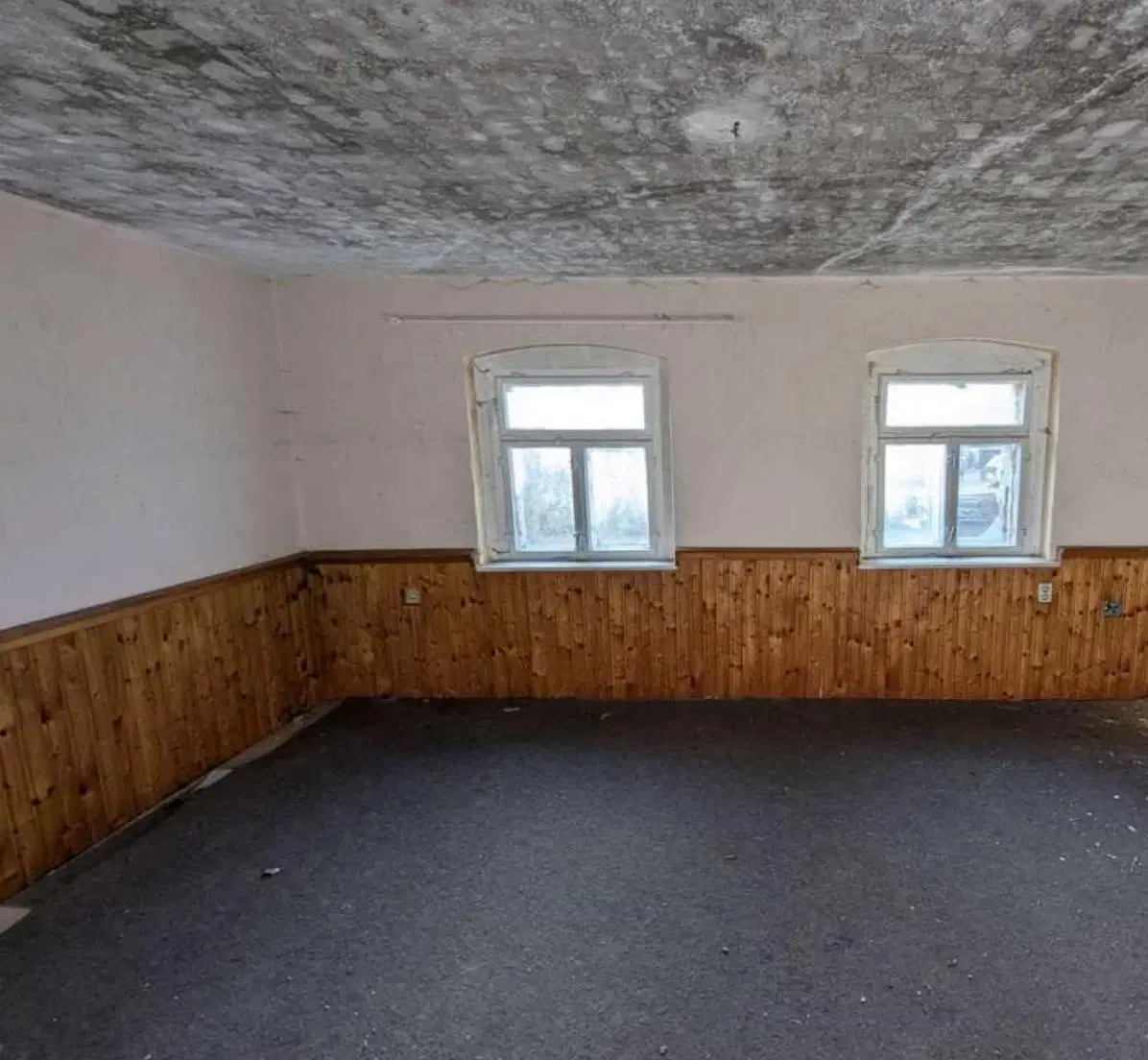 Woonboerderij op ca. 2.814 m² in Wernsdorf - Duitsland