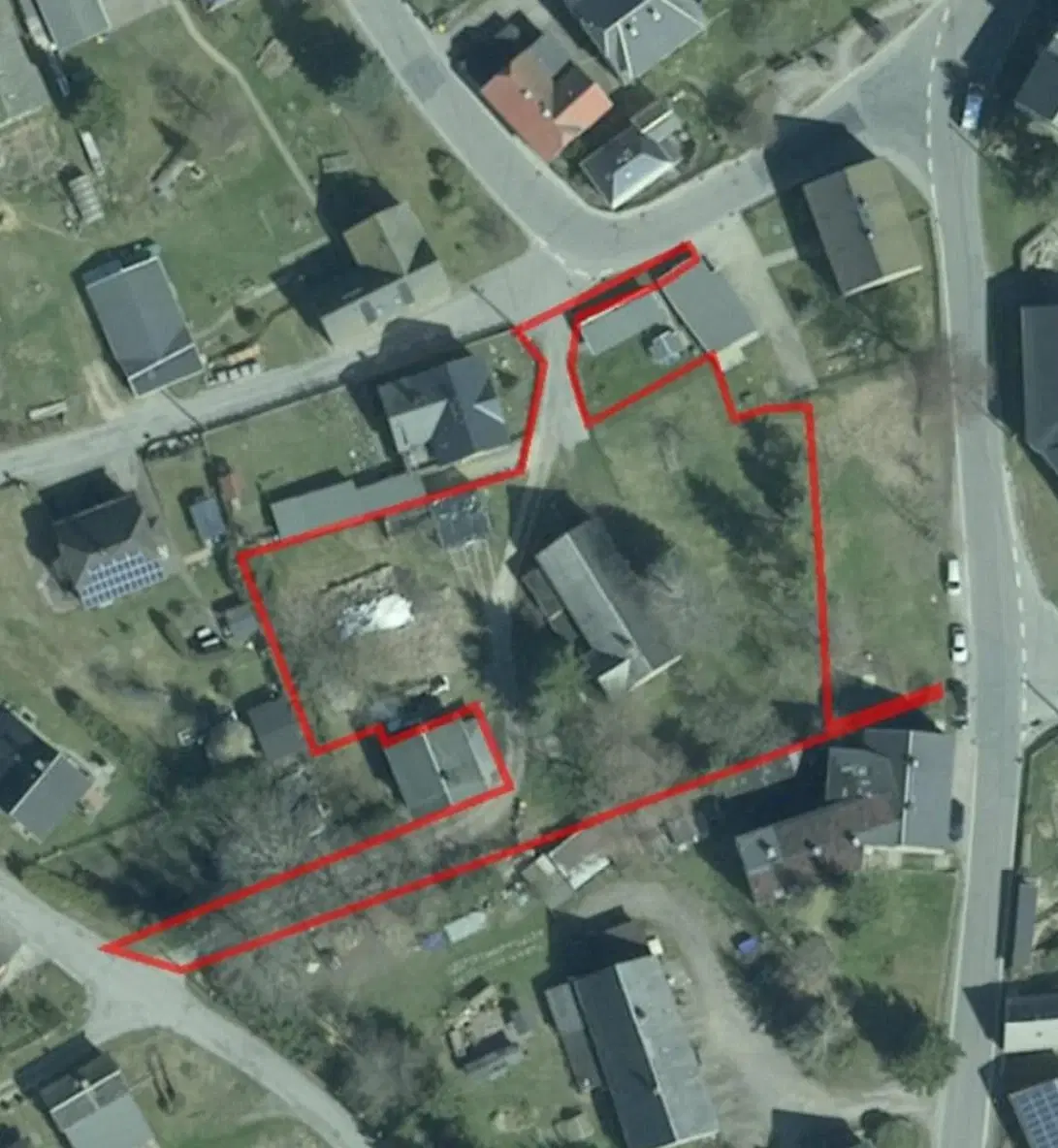 Woonboerderij op ca. 2.814 m² in Wernsdorf - Duitsland