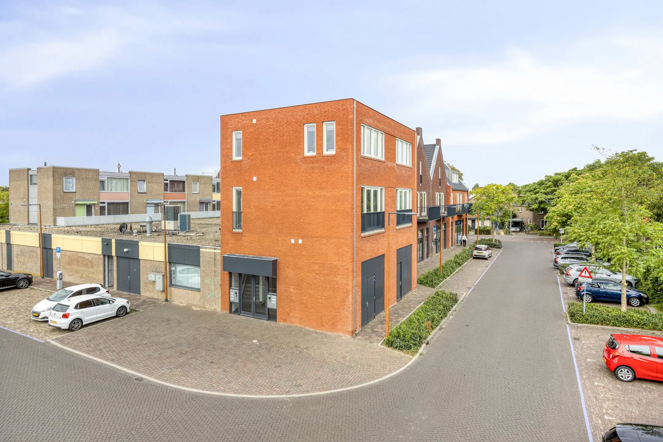 Vlijmen, Monseigneur van Kesselstraat 2-M