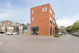 Vlijmen, Monseigneur van Kesselstraat 2-K