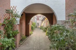 Leiden, Nieuwebrugsteeg 14 en 14A