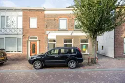 Bodegraven, Wilhelminastraat 8 en 8A