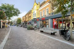 Hillegom, Hoofdstraat 77