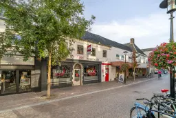 Hillegom, Hoofdstraat 77